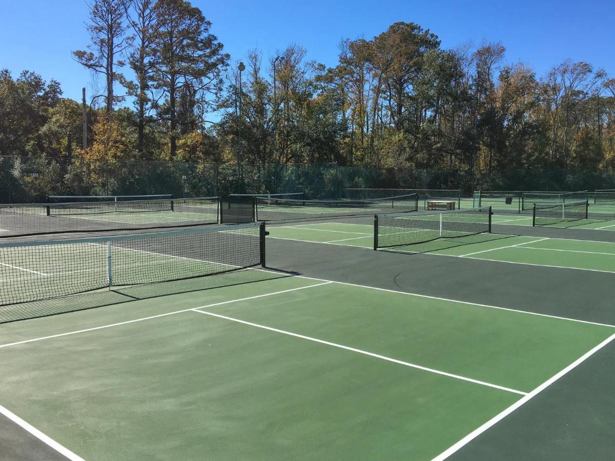 Luxury Beach Villa With Amazing Resort Amenities Biggest Pool On Hilton Head Island Hhi Beach Tennis Resort Exterior photo